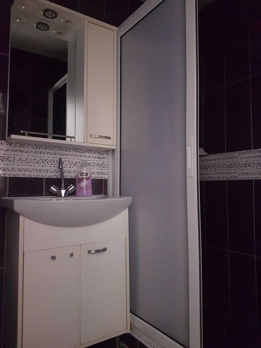 Дава се под наем Двустаен апартамент в Бургас, Възраждане - 70 кв.м за 255 € - Снимка #4