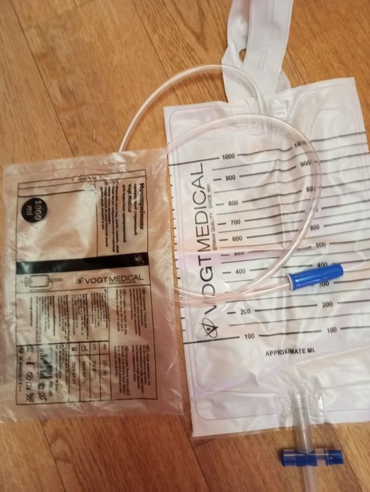 Моче приемник прикроватный 1 литр