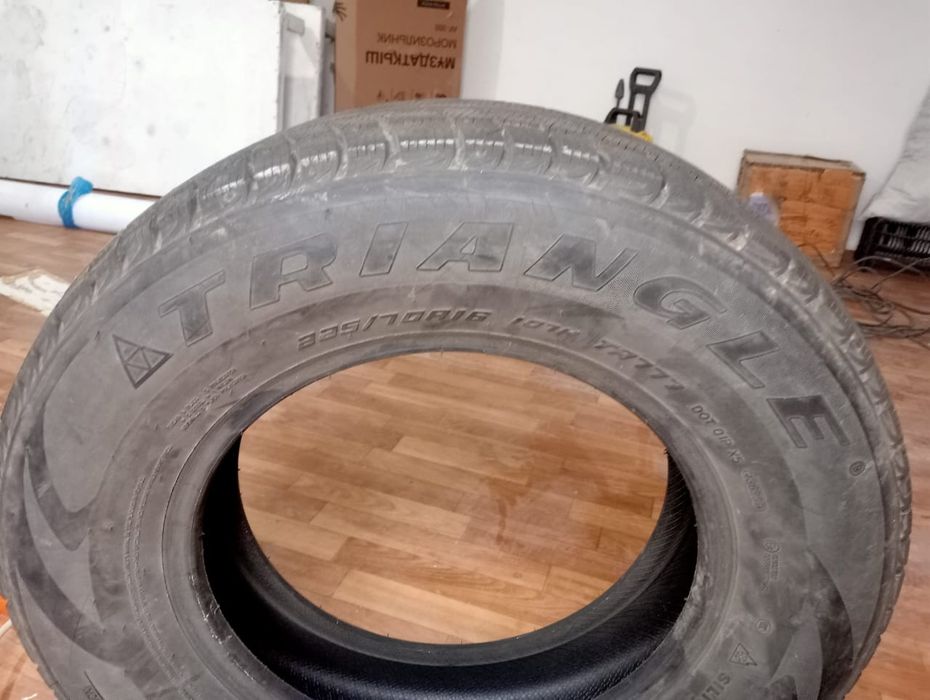 продам зимный покрышка