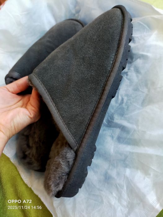 Продам тапочки натуральная овчина и шерсть.