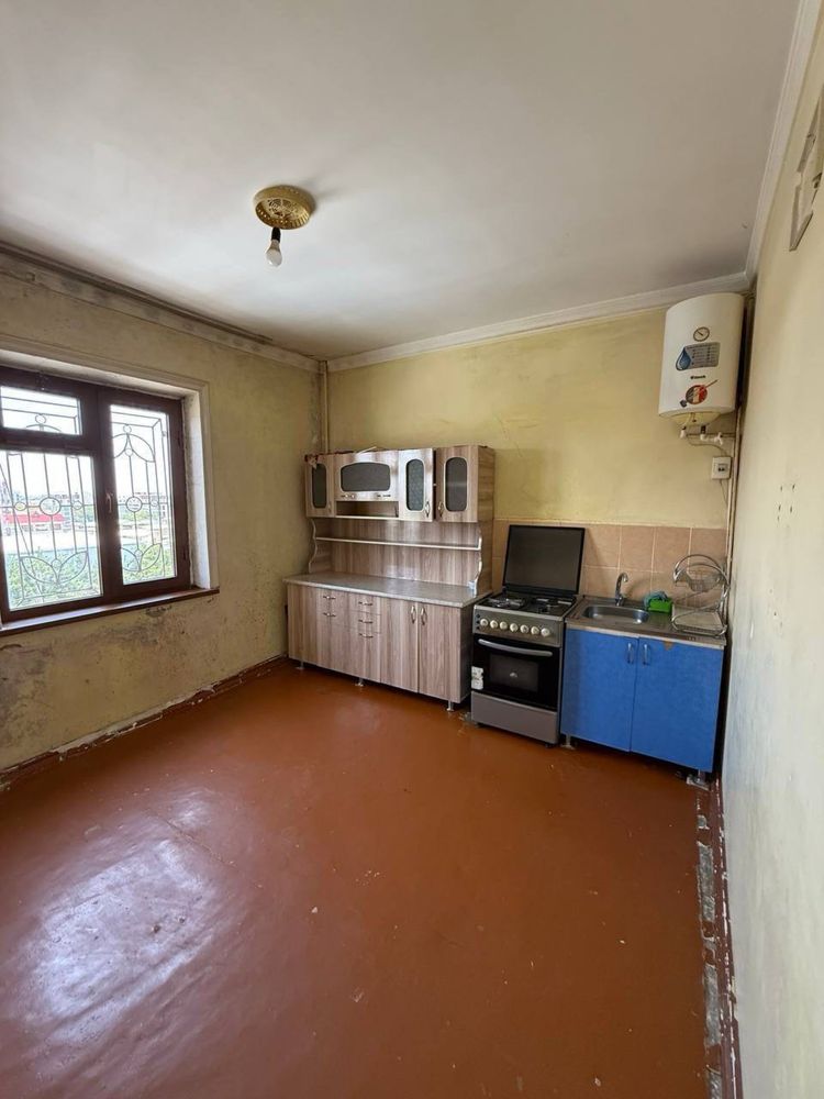 Продается 2 ком. Квартираплощадью 52 кв.м. В Саттепо ор. Банк