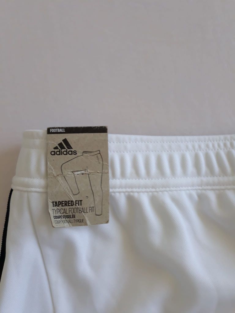 Pantaloni bărbați Adidas