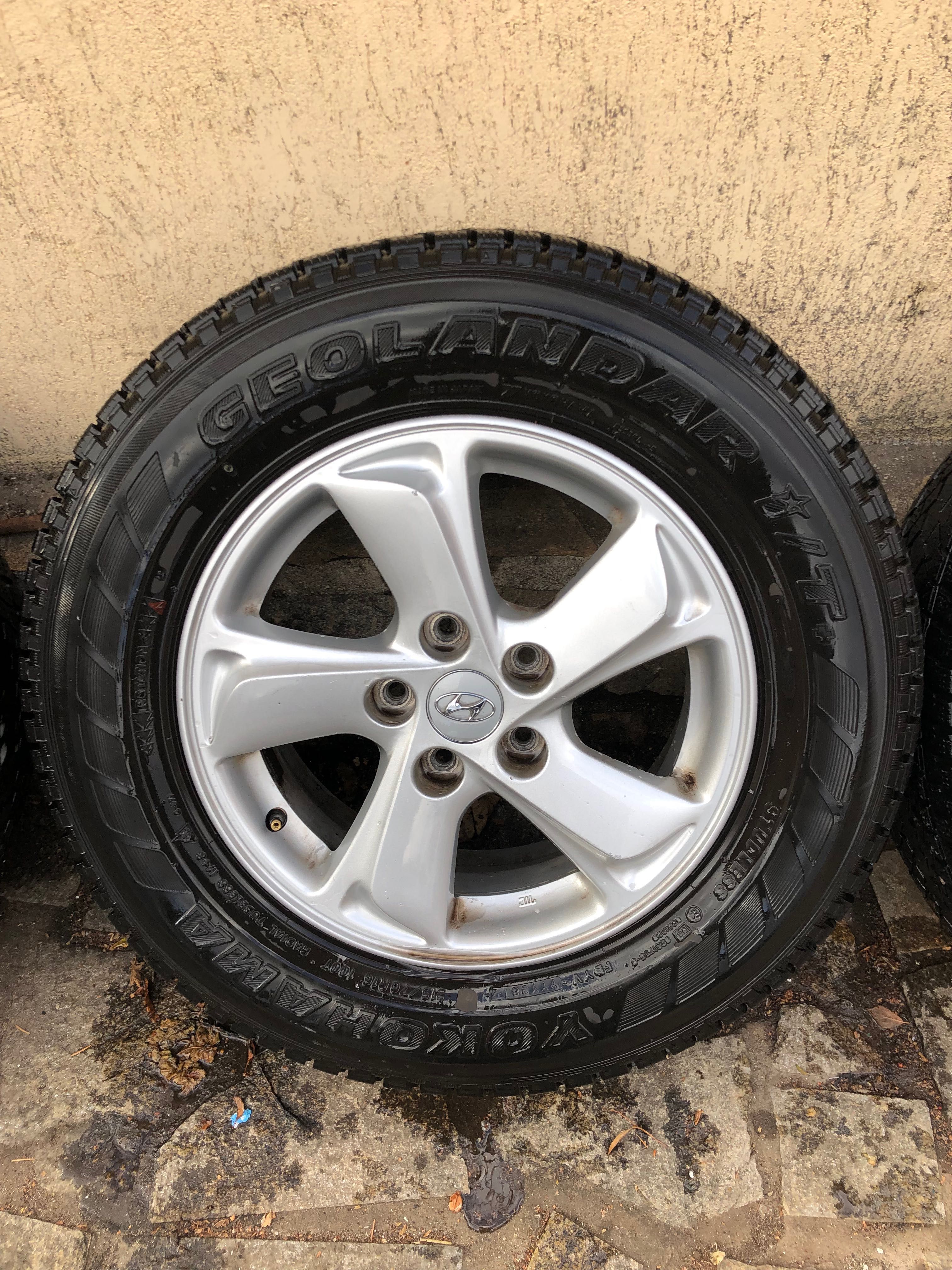 4бр. Алуминиеви джанти с гуми от Hyundai IX35 16 цола.