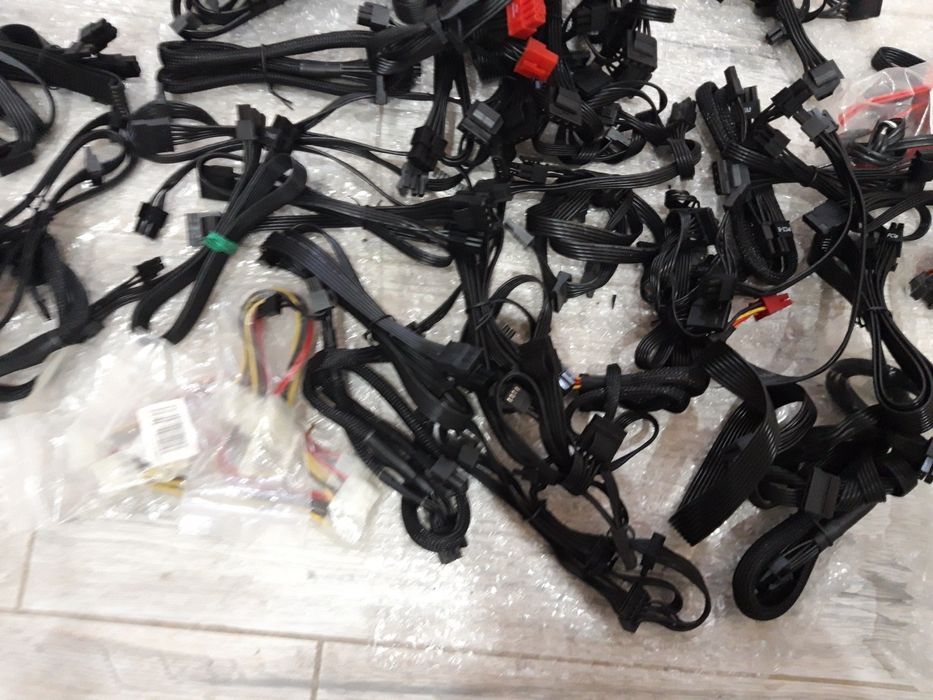 Lot de cabluri alimentare PC sursa placa video sata molex
