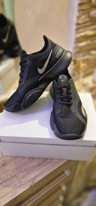 Дамски маратонки Nike Super Rep