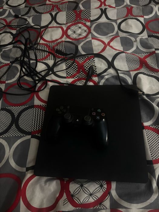 Playstation 4 slim 500gb