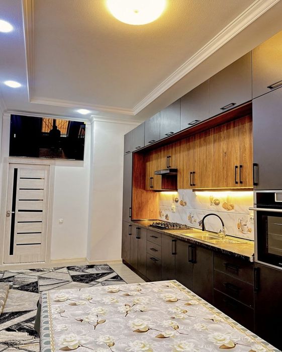 Сдается 3х комнатная люкс гагарин