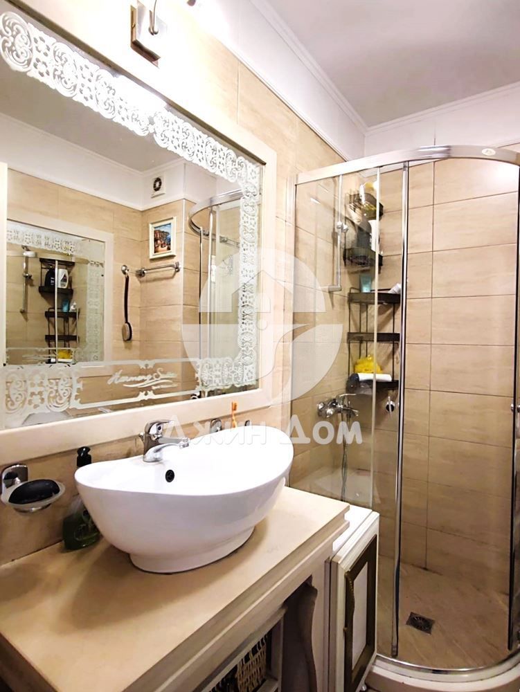 Продава се Двустаен апартамент в к.к. Слънчев бряг - 64 кв.м за 1438 €/кв.м - Снимка #6
