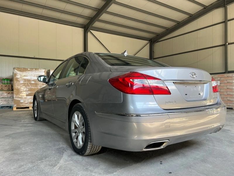 Hyundai Genesis V6 3.8