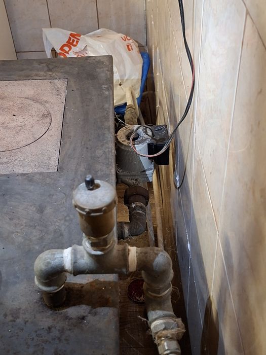 ПЕЧКА с водна риза  Притти и два радиатора