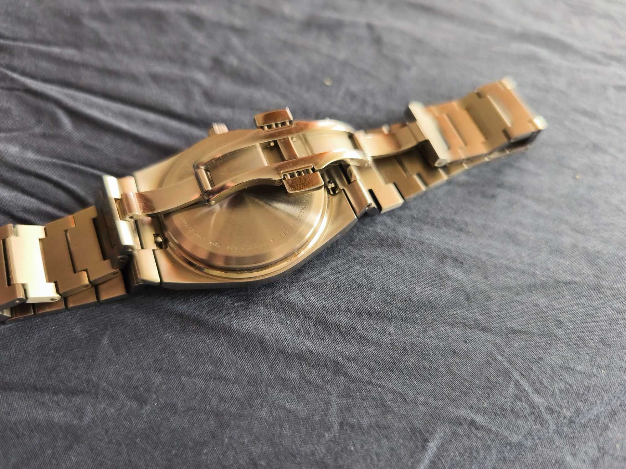 Тисо Tissot PRX 40mm – Swiss Made - Швейцарски часовник, като нов