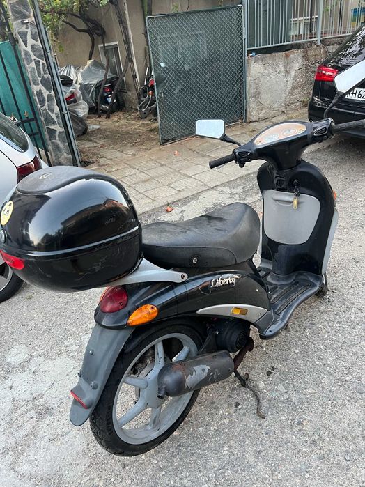 Скутер само на части Piaggio Liberty 125