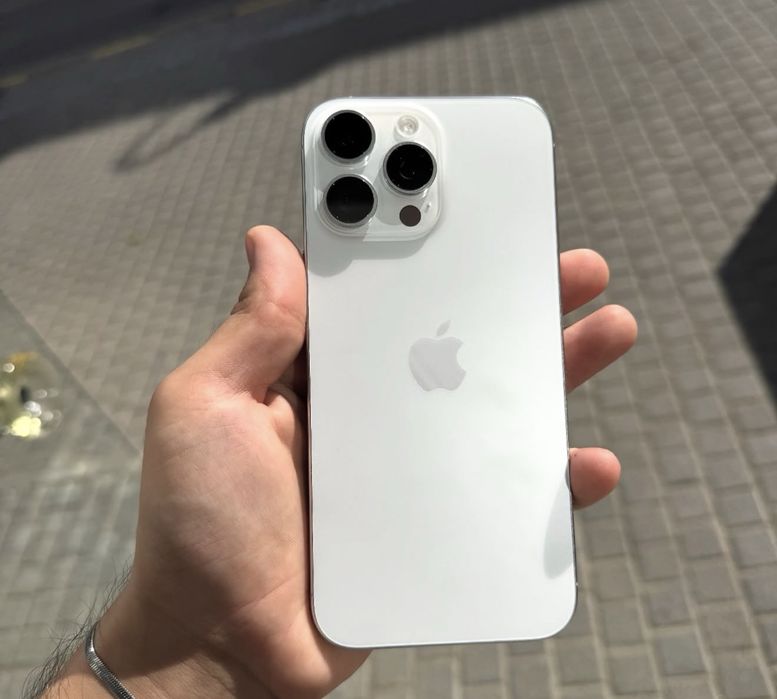 iPhone 16 Pro Max 256 Gb