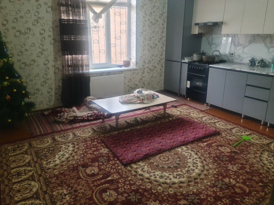 Янги курилган уй