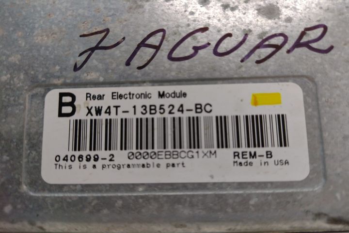 Calculator Motor ECU  13B524-BC / XW4T13B524BC Jaguar S-Type prima ge