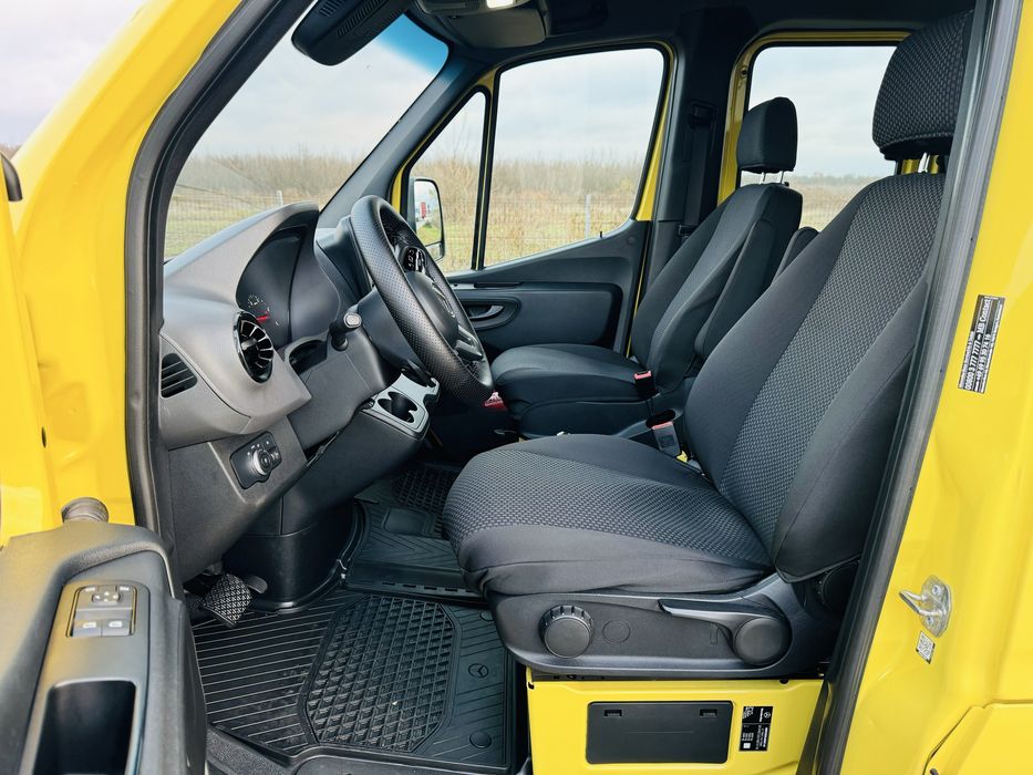 Mercedes-Benz Sprinter 516 CDI AxaDubla Cabina5+1 locuri DOKA Germania