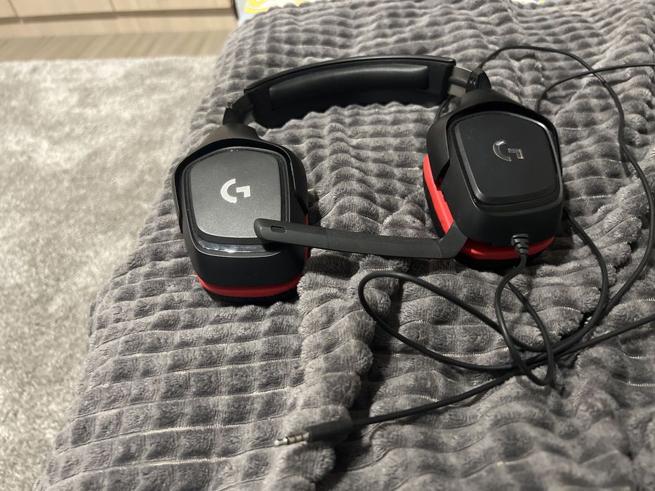 Căsti gaming Logitech g322