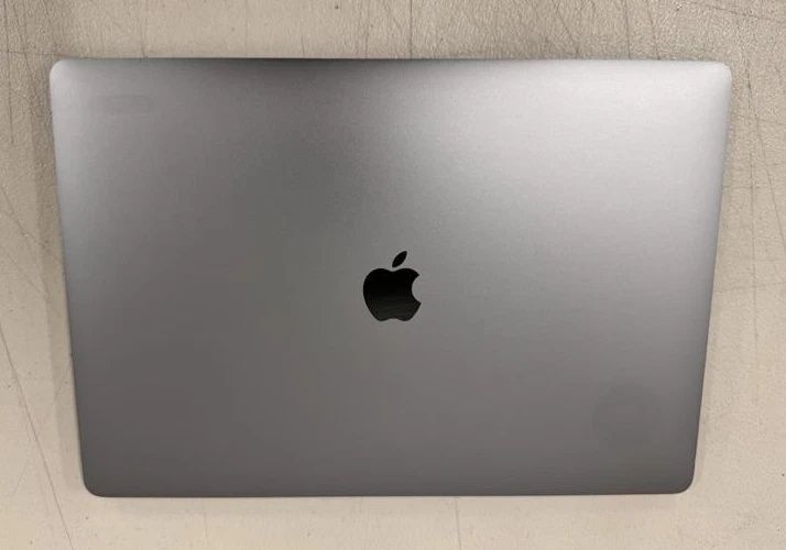 MacBook Pro Ram 32 GB 1 TB SSD 15 inch