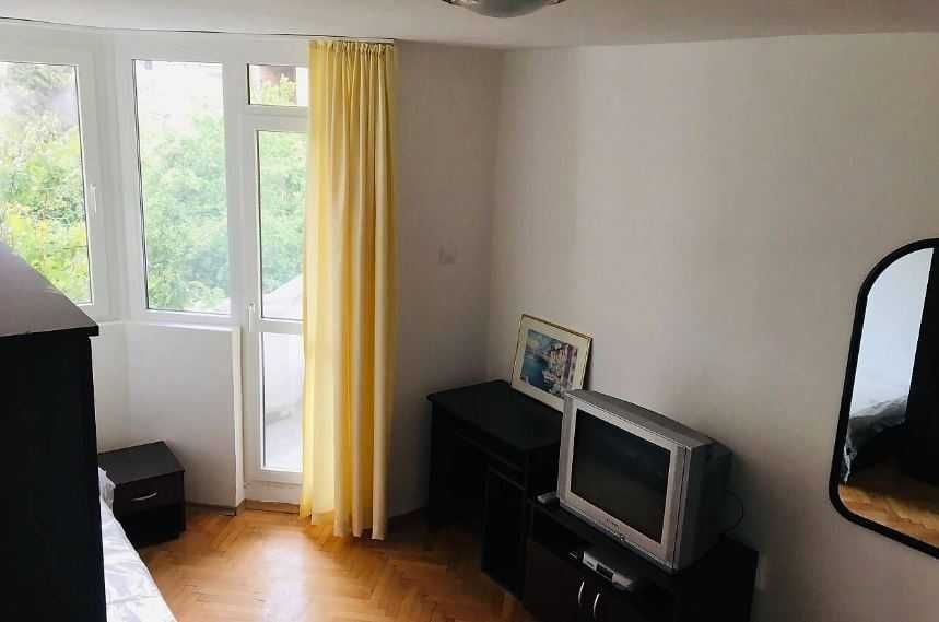 Дава се под наем Двустаен апартамент в Бургас, Възраждане - 114 кв.м за 250 € - Снимка #14