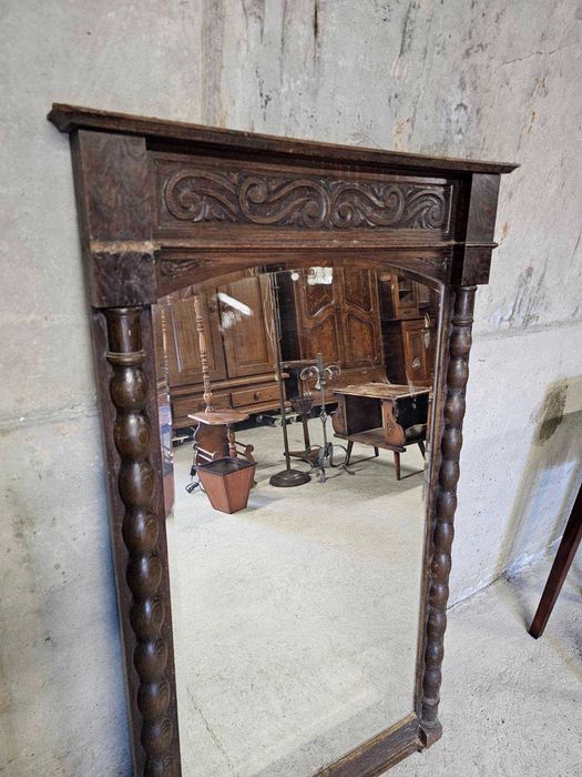 Витрина с интарзия