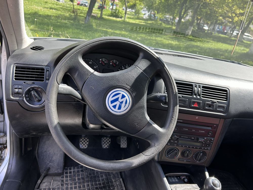 Volkswagen Bora Unic proprietar