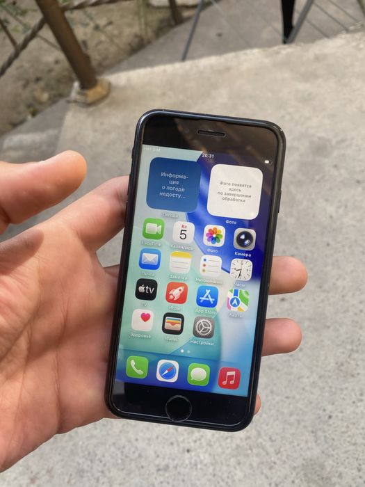 iPhone SE 2020 64Gb RU/A
