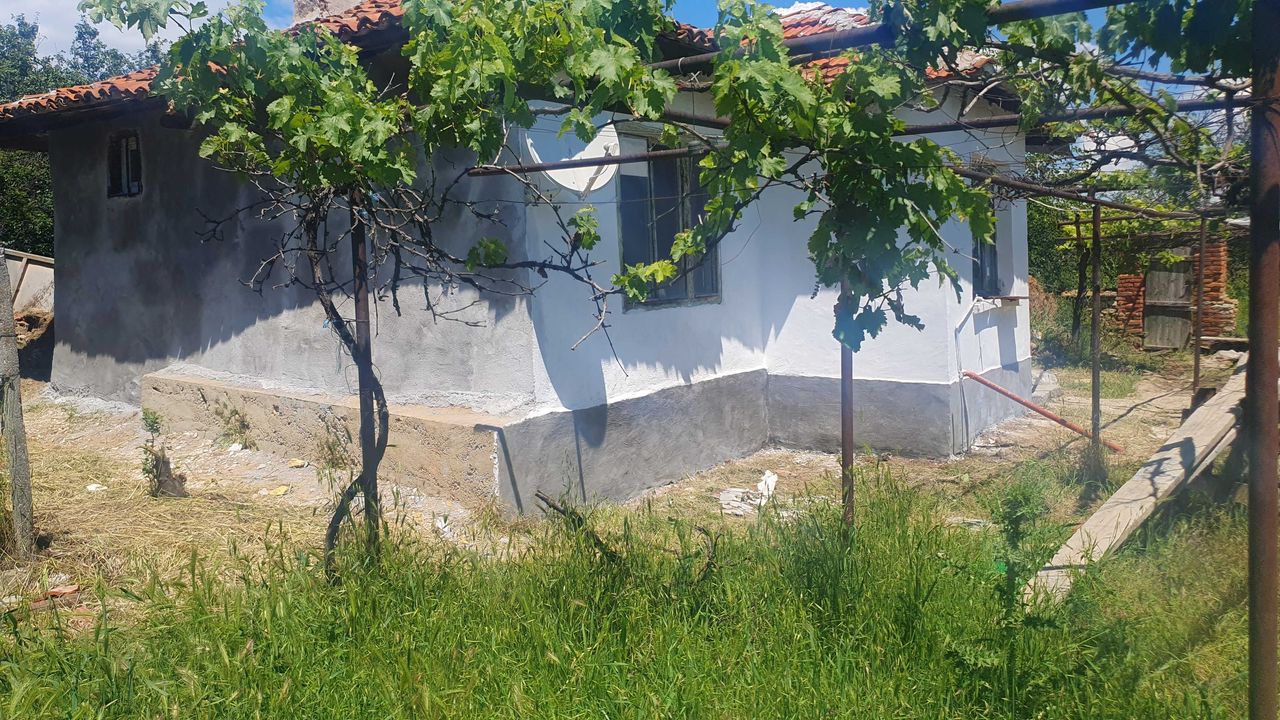 Продава се Къща в с. Блатница, Област Пазарджик - 50 кв.м за 459 €/кв.м - Снимка #14