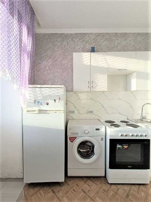 Сдается 1ком.кв. 30м2, 2/5эт, 100тыс. в мес, Лесная поляна дом17