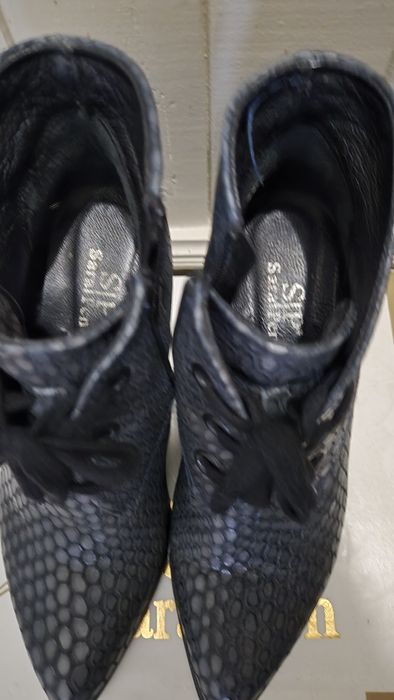 Дамски боти Sara Pen