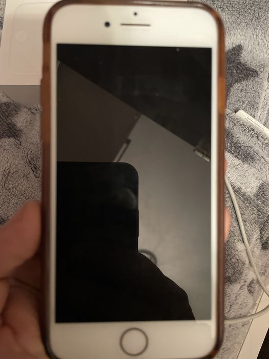 iPhone 8 смартфон