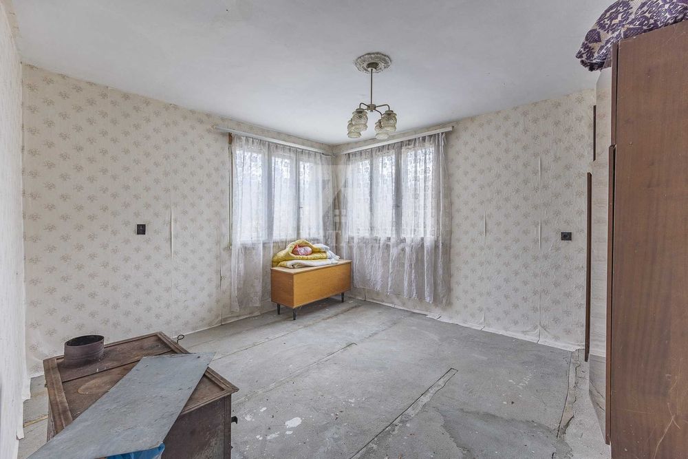 Продава се Къща в м. Клисура- с. Владо Тричков