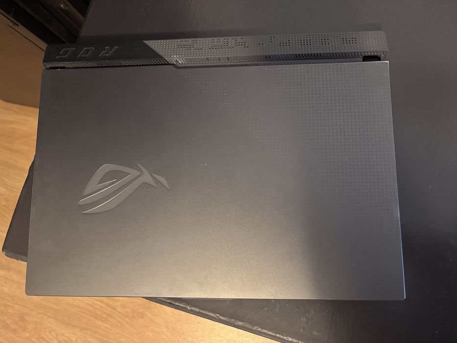 Laptop Asus ROG G15 RTX3060 Ryzen 7 5800H 16GB RAM Nu accept schimburi
