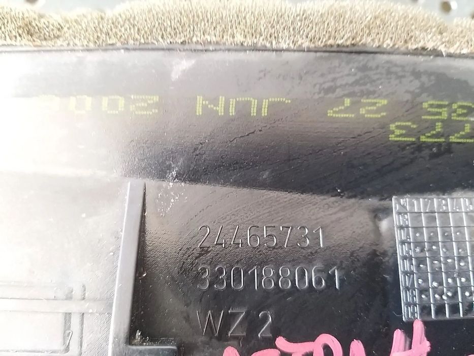 Grile ventilatie bord opel astra h a04 24465731 330188061