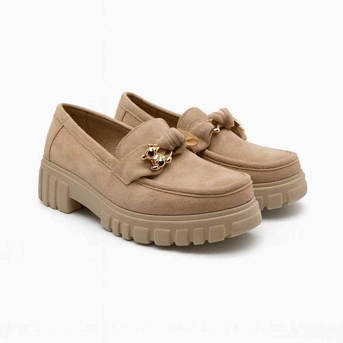 Дамски бежови мокасини от еко велур с декоративна панделка