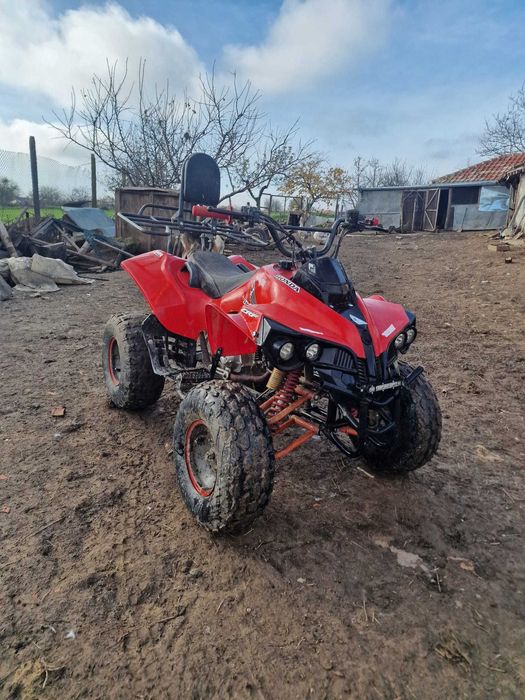 ATV honda Автоматик работи 125сс