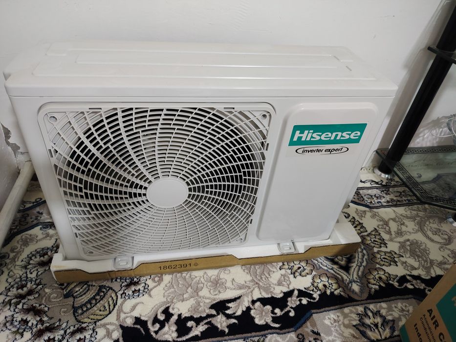 Кондиционер Ніsеnsе AST-12UW4SVETD15