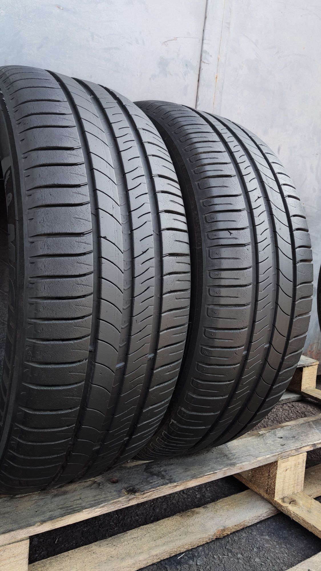 2бр. летни гуми 205/55/16 Michelin Energy Saver  
dot21
6.99 mm
Добро