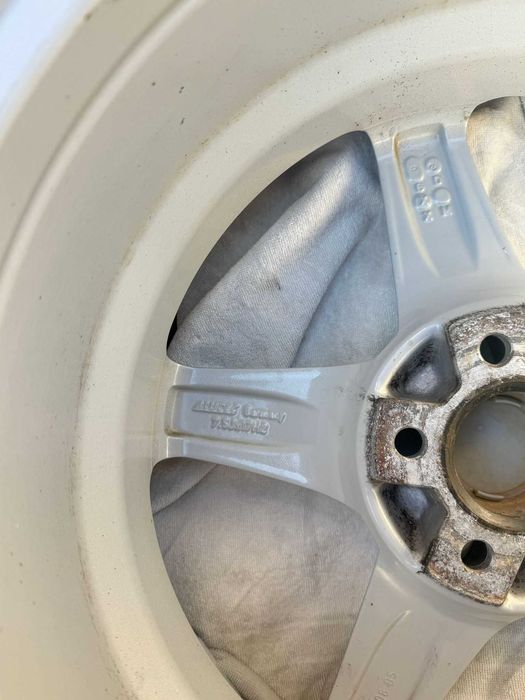 Jante 17 cu cauciucuri noi de iarna KLEBER