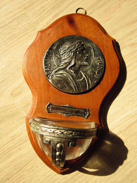 rar  Salvator Mundi Holy Water pt apa sfintita Franta 1939