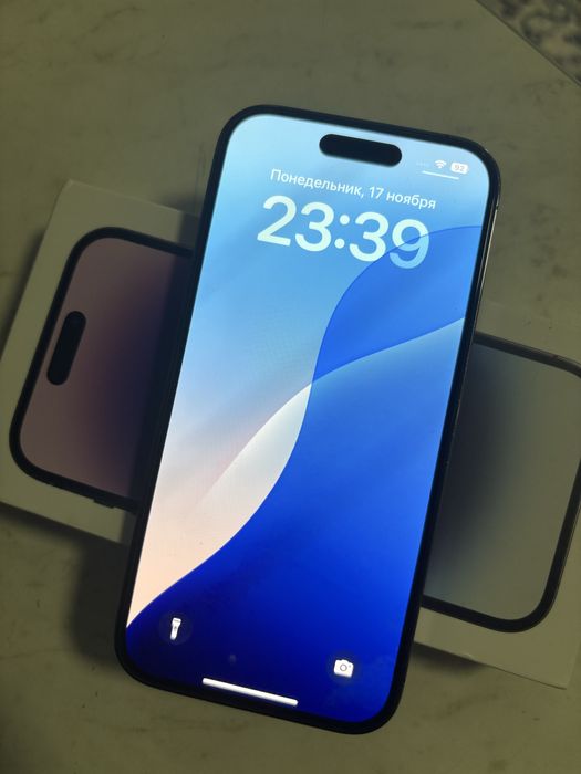 iPhone 14 pro в хорошем состоянии
