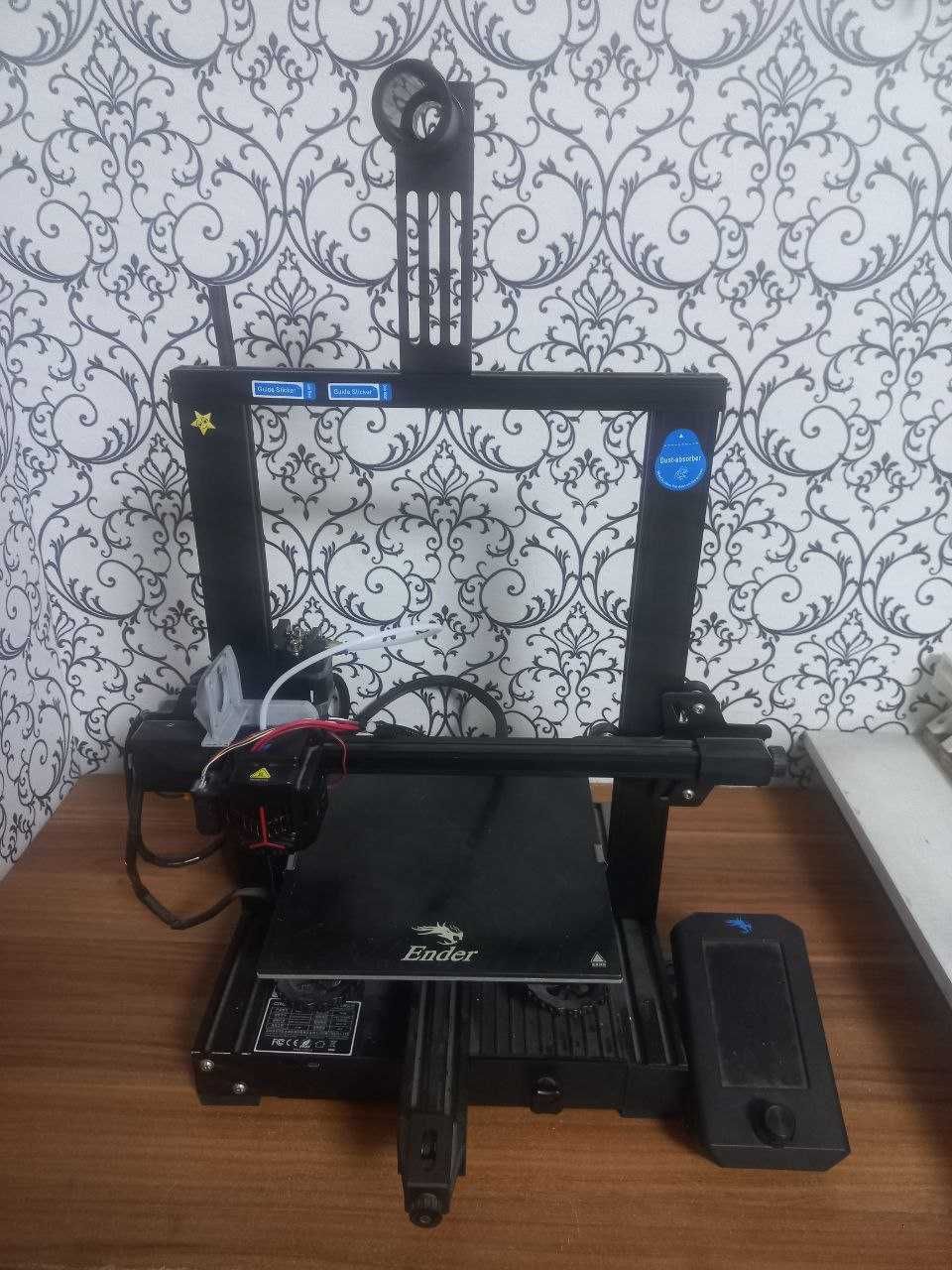 Продаю 3D принтер Creality Ender 3 V2 и neo Neo