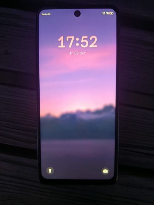 Tecno pova 5  8/256