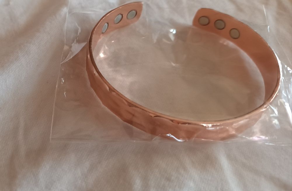 Bratara din cupru cu magneti