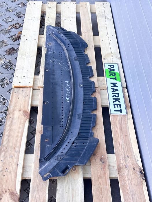 Кора под радиатори AUDI A7 C7 S Line 4G8807611A