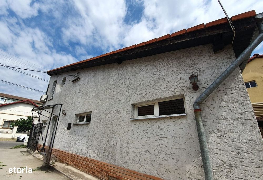 Spatiu comercial/Casa - Zona Lipovei - pretabil showroom/birouri