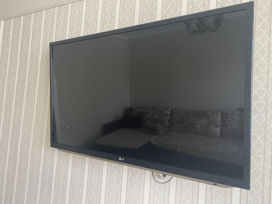 Телевизор lg, диагональ 46 (117 см.)