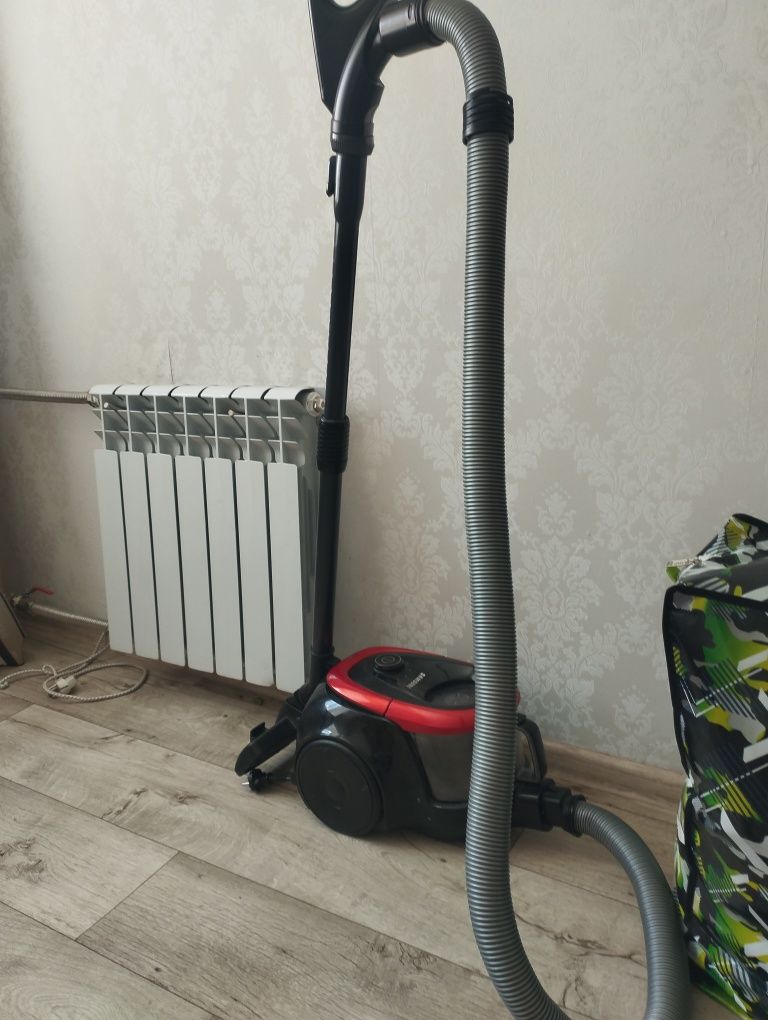 Продам пылесос..