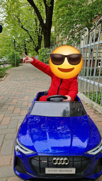 Masinuta electrica pentru copii Audi E-Tron SportBack