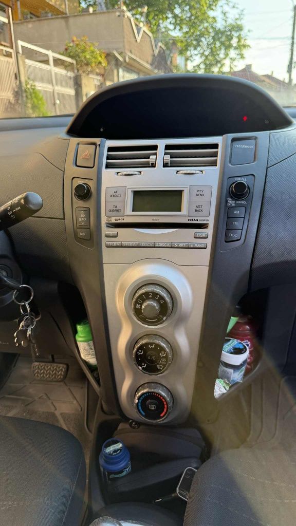 Toyota Yaris 1.4 автоматик