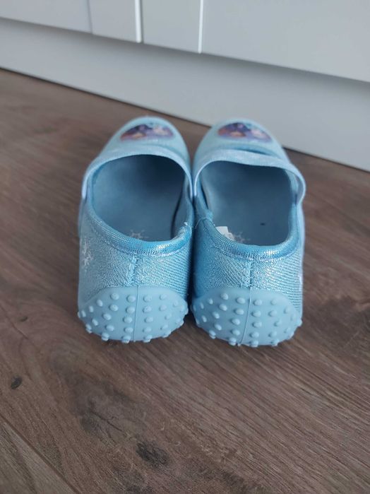 Пантофки за момиче